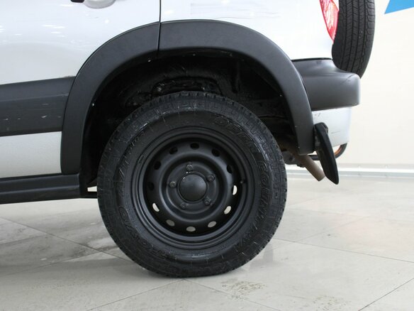 2003 Chevrolet Niva I, серебристый - вид 20