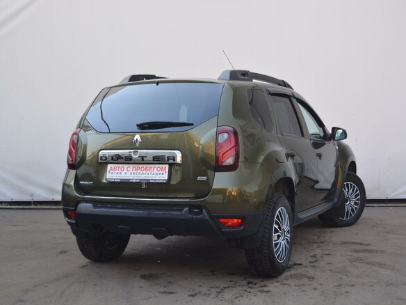 2015 Renault Duster I Рестайлинг, зелёный - вид 4