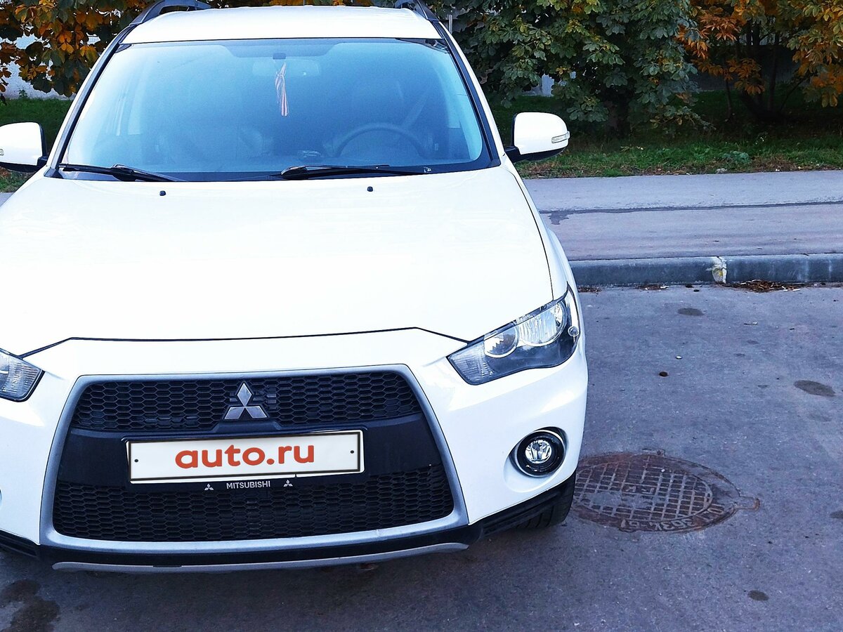 Купить б/у Mitsubishi Outlander II Рестайлинг 3.0 AT (223 л.с.) 4WD бензин автомат в Тольятти ...