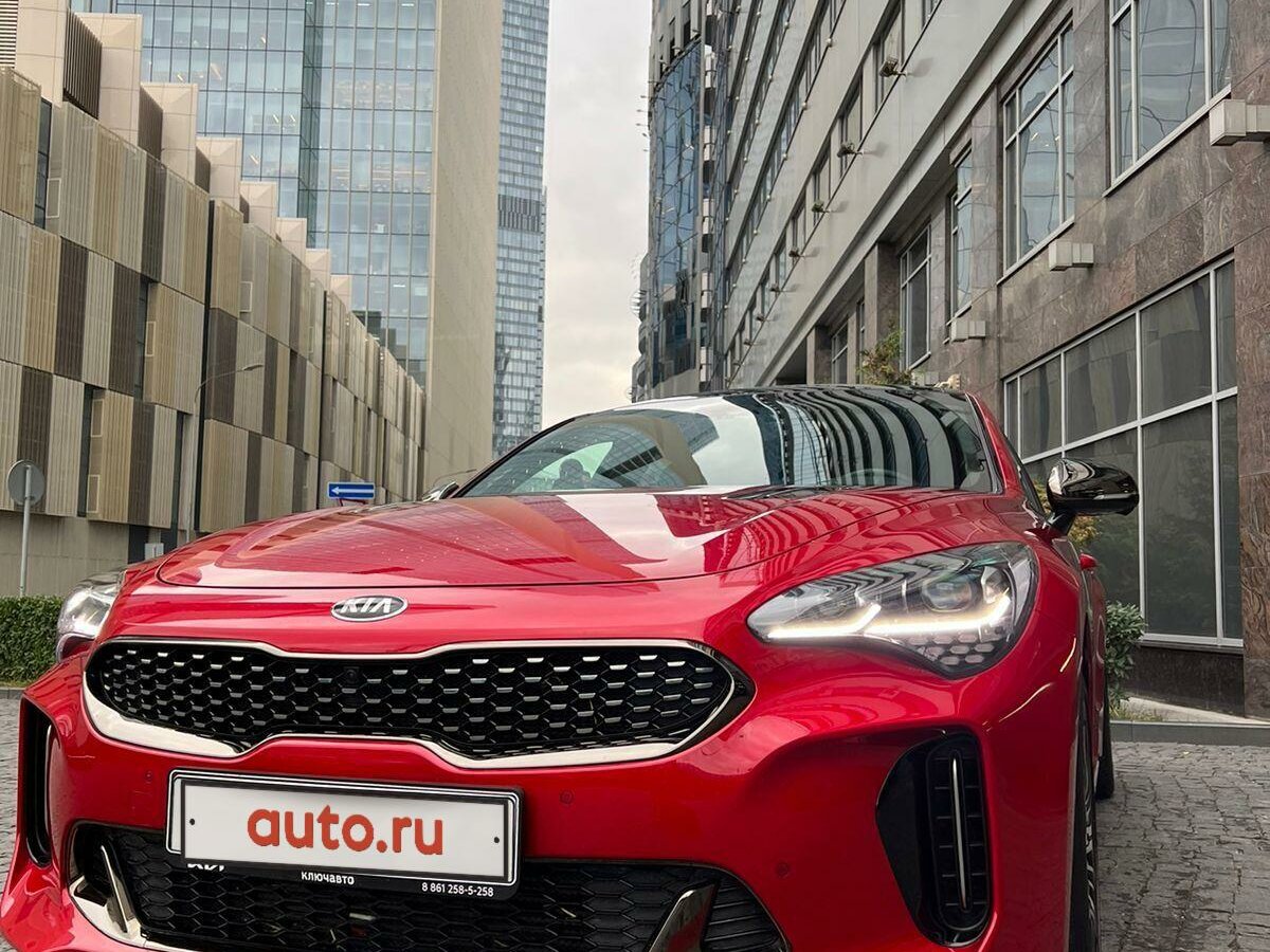 Купить б/у Kia Stinger I 2.0 AT (247 л.с.) 4WD бензин автомат в Москве ...