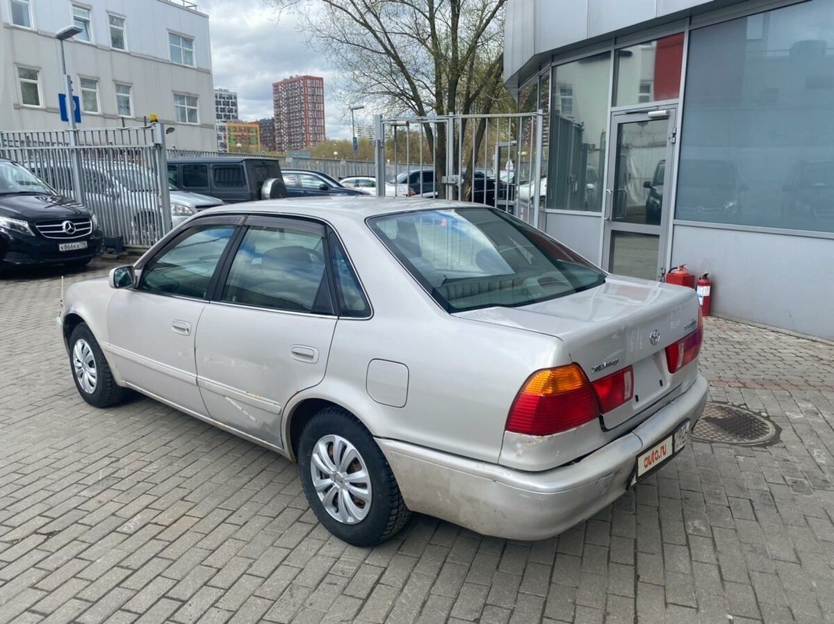 Toyota sprinter e110