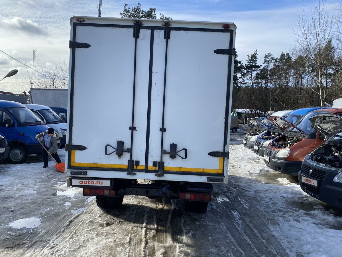 Лонжерон газель 3302
