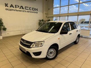 2015 Lada (ВАЗ) Granta I, белый, 480000 рублей, вид 1