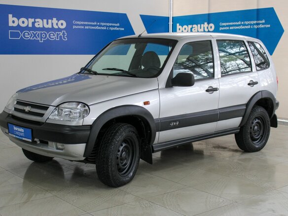 2003 Chevrolet Niva I, серебристый