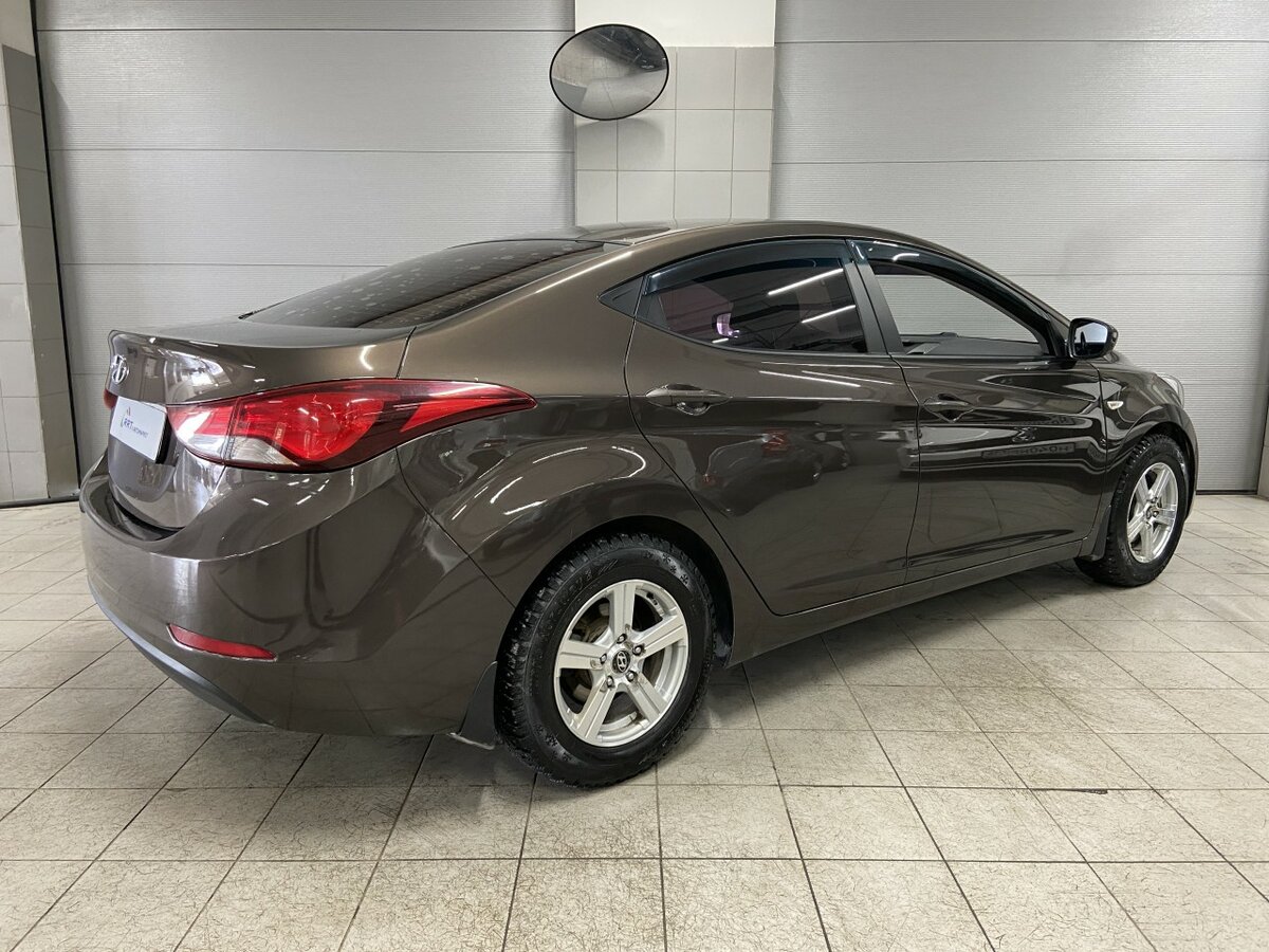 Hyundai elantra v md