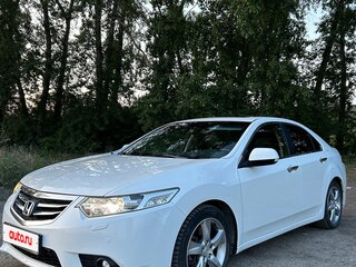 2012 Honda Accord VIII Рестайлинг, белый, 1600000 рублей, вид 1