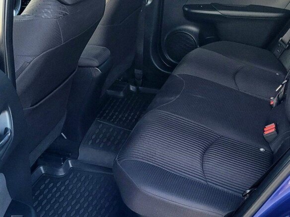 2016 Toyota Prius IV (XW50), синий, 1680000 рублей - вид 19