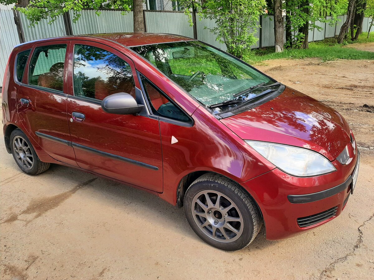 Митсубиси кольт z23