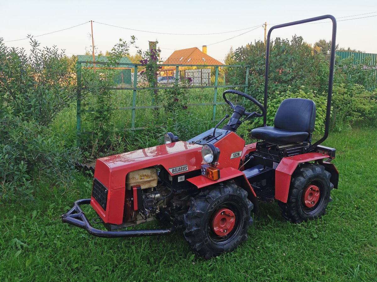 Купить б/у МТЗ (BELARUS) 132 в Москве: красный минитрактор 2016 года на Авто.ру 