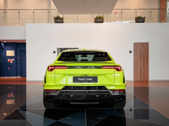 2024 Lamborghini Urus Performante I Рестайлинг, зелёный, 42750000 рублей - вид 3