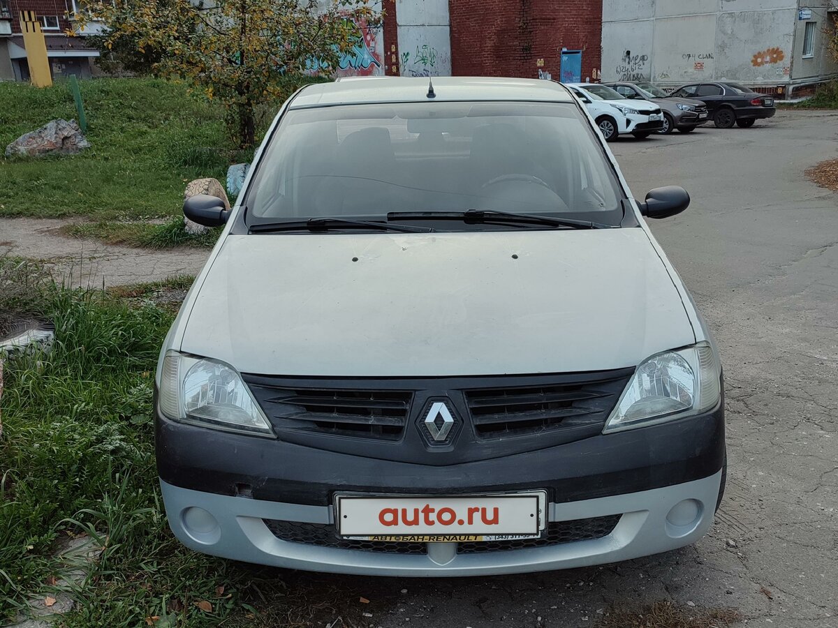 Купить б/у Renault Logan I 1.4 MT (75 л.с.) бензин механика в Миассе ...