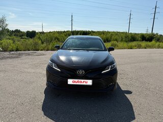 2019 Toyota Camry VIII (XV70), чёрный, 3037000 рублей, вид 1