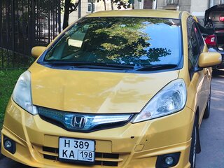 2011 Honda Fit Hybrid II, жёлтый, 850000 рублей, вид 1