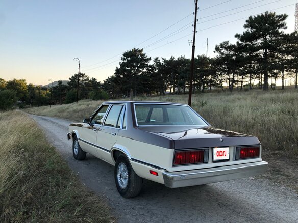 1982 Ford Fairmont, бежевый - вид 19