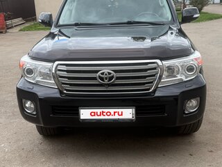 2015 Toyota Land Cruiser 200 Series Рестайлинг 1, чёрный, 5000000 рублей, вид 1