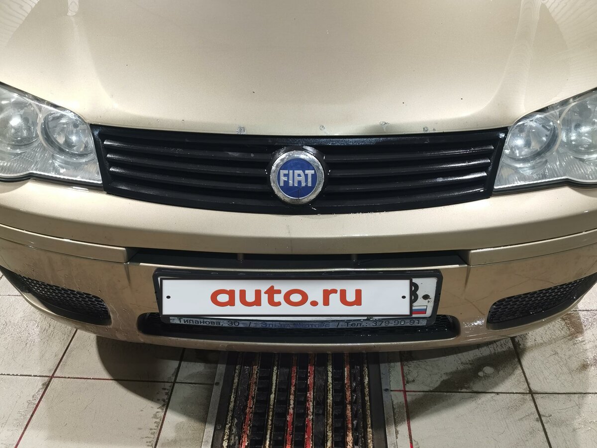 Купить б/у Fiat Albea I Рестайлинг 1.4 MT (77 л.с.) бензин механика в ...
