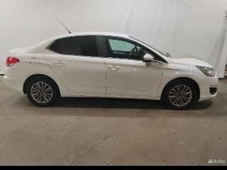 2016 Citroen C4 II, белый, 899000 рублей, вид 1