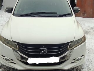 2010 Honda Odyssey IV, белый, 600000 рублей, вид 1