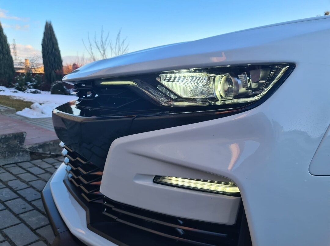 2019 Chevrolet Camaro VI Рестайлинг, белый, 3200000 рублей - вид 20
