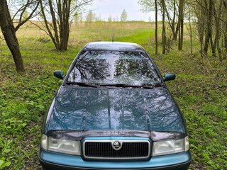 1998 Skoda Octavia I (A4), зелёный, 350000 рублей, вид 1