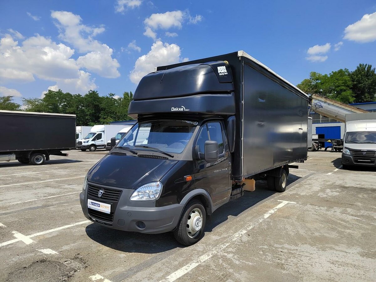ГАЗ 3302 черный