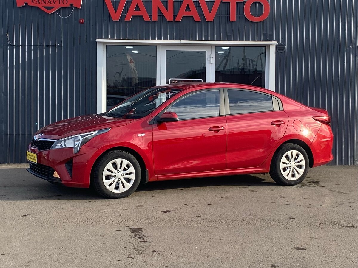 Купить б/у Kia Rio IV Рестайлинг 1.6 AT (123 л.с.) бензин автомат в ...