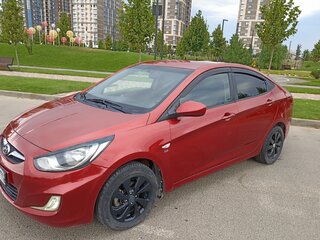 2012 Hyundai Solaris I, красный, 740000 рублей, вид 1