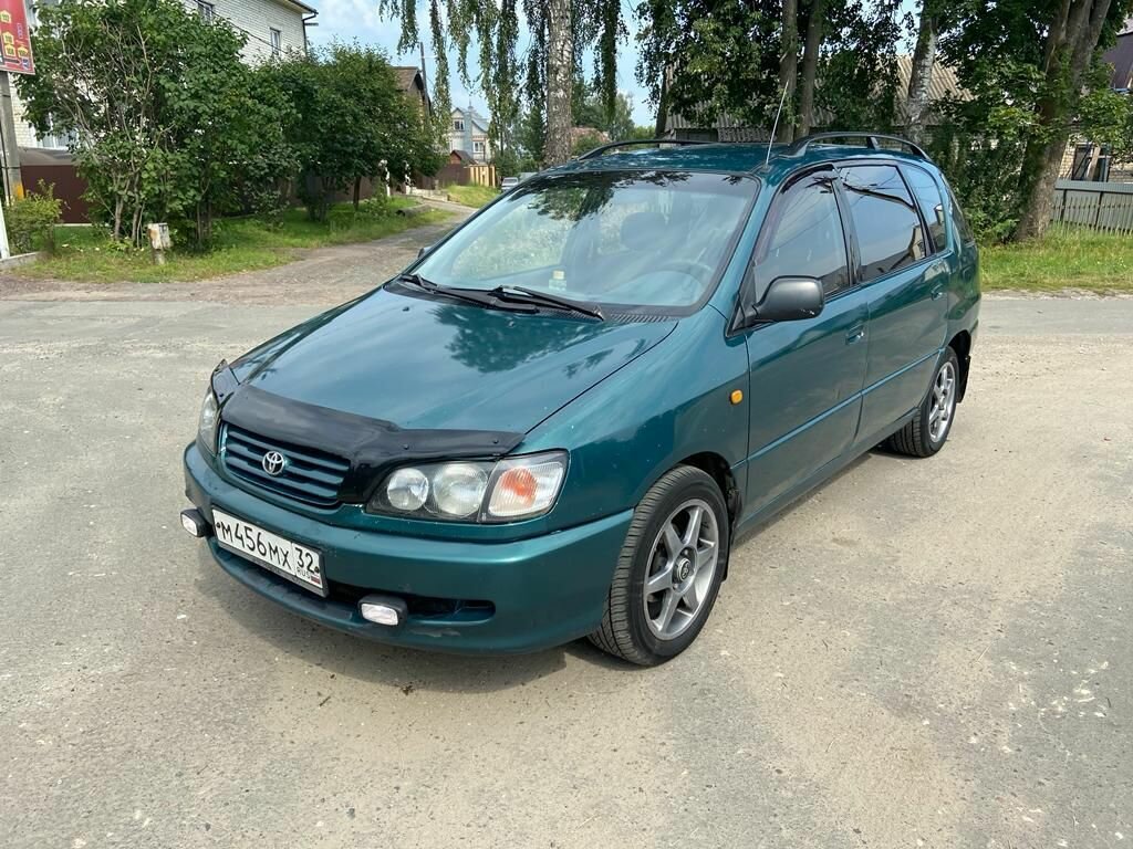 Купить б/у Toyota Picnic I 2.0 MT (128 л.с.) бензин механика в Брянске ...