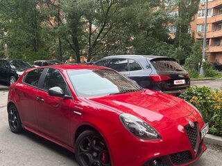 2020 Alfa Romeo Giulietta III Рестайлинг, красный, 2000000 рублей, вид 1
