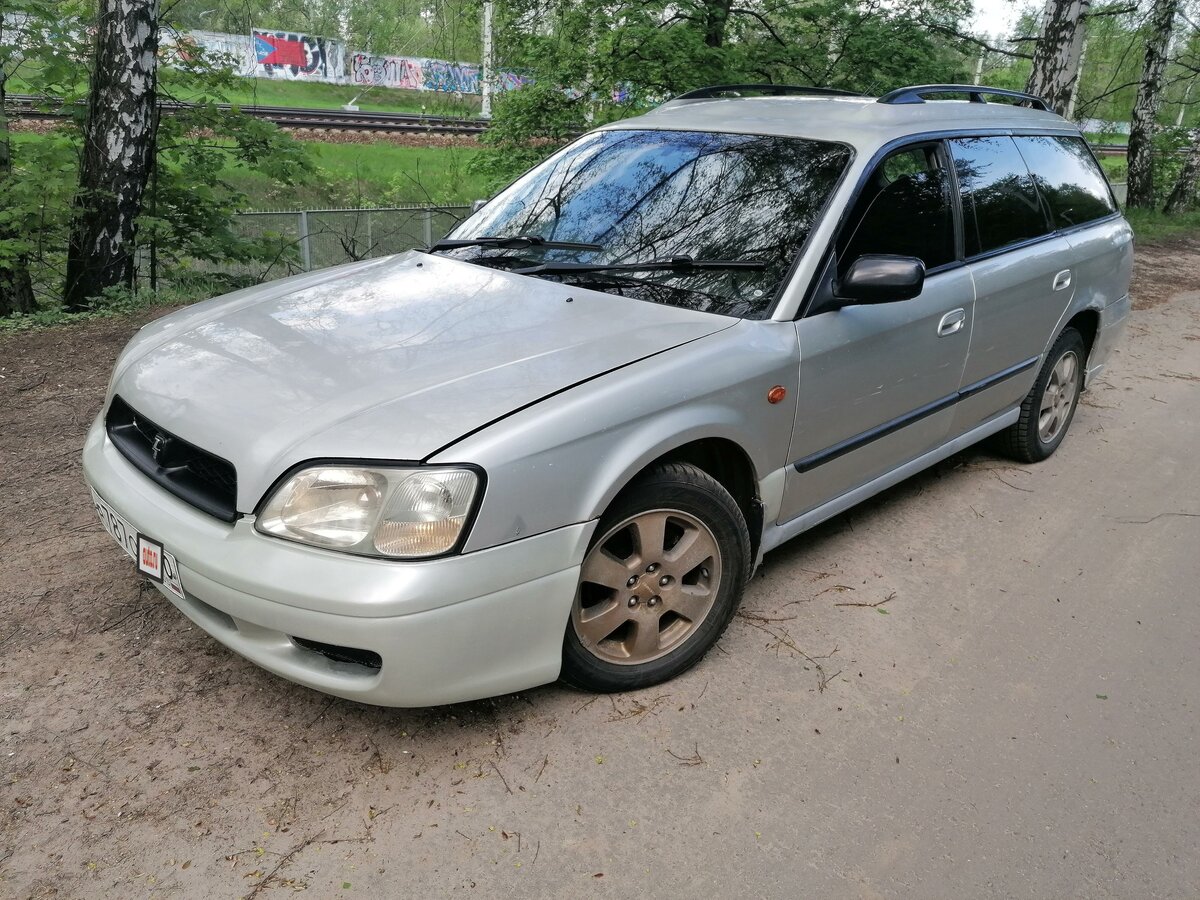 Купить б/у Subaru Legacy III 2.0 AT (137 л.с.) 4WD бензин