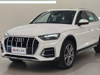 2022 Audi Q5 45 TFSI II (FY) Рестайлинг, белый, 3865000 рублей, вид 1