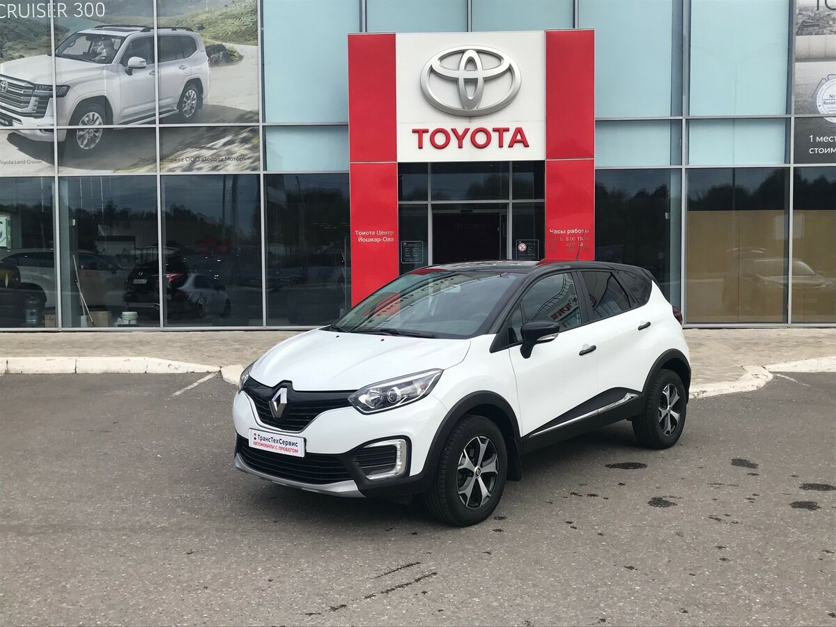 Купить б/у Renault Kaptur I 1.6 CVT (114 л.с.) бензин вариатор в Йошкар ...