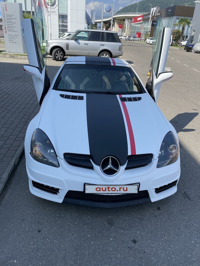 Купить б/у MercedesBenz SLKКласс II (R171) 200 1.8 AT