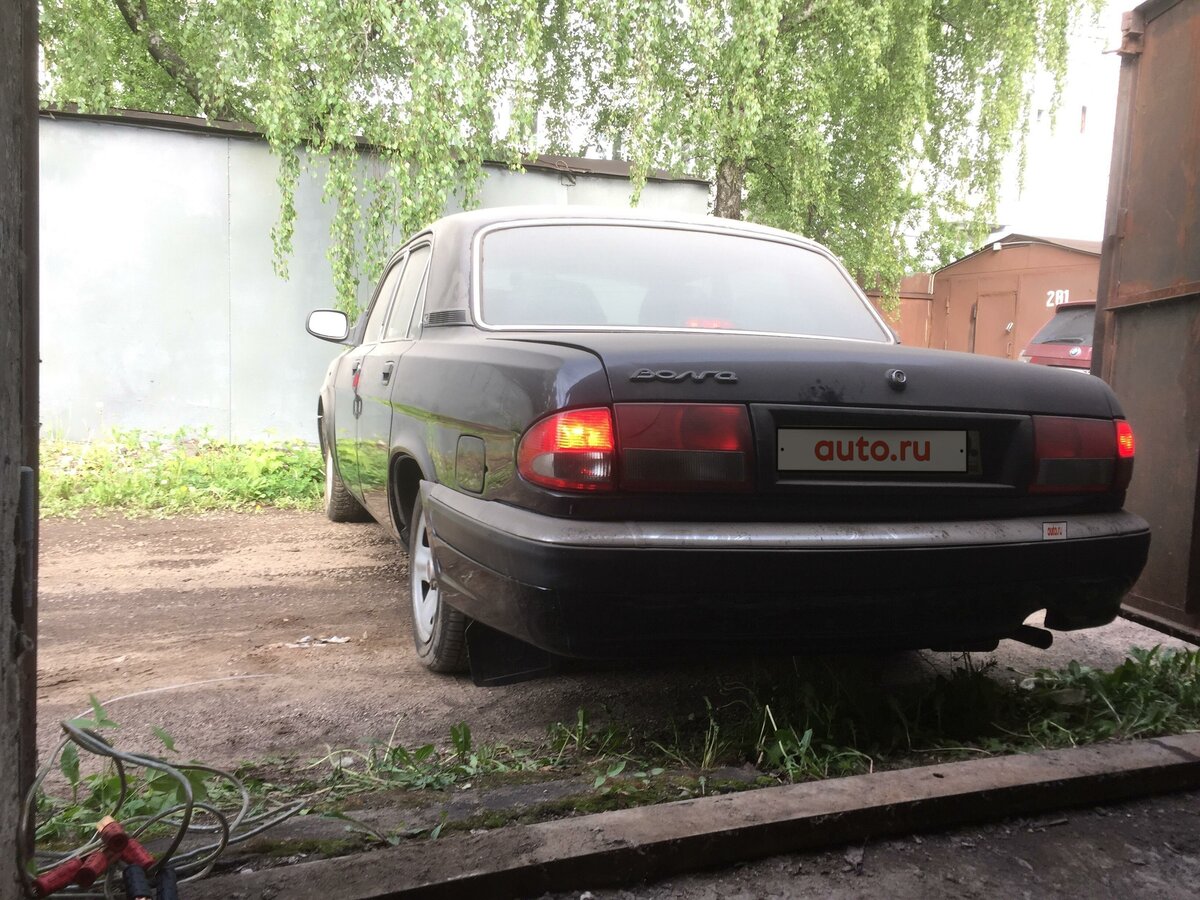 Продаю волгу 31105