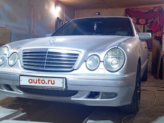 1997 Mercedes-Benz E-Класс 420 II (W210, S210), серебристый, 850000 рублей, вид 1