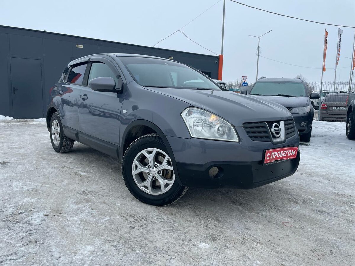 Купить б/у Nissan Qashqai I 1.6 MT (114 л.с.) бензин механика в ...