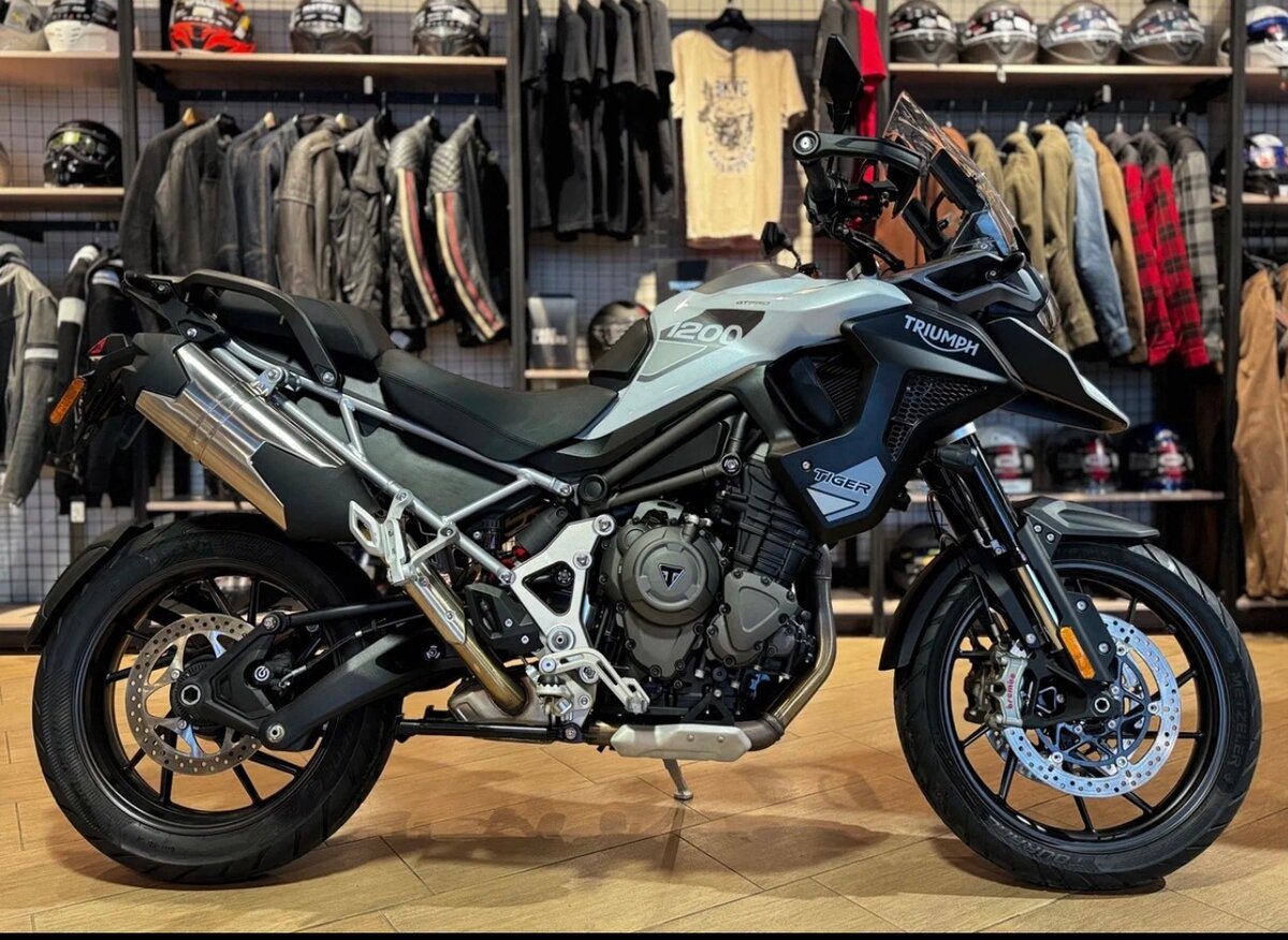 Triumph Tiger 1200