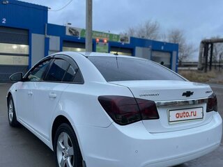 2010 Chevrolet Cruze I, белый, 500000 рублей, вид 5