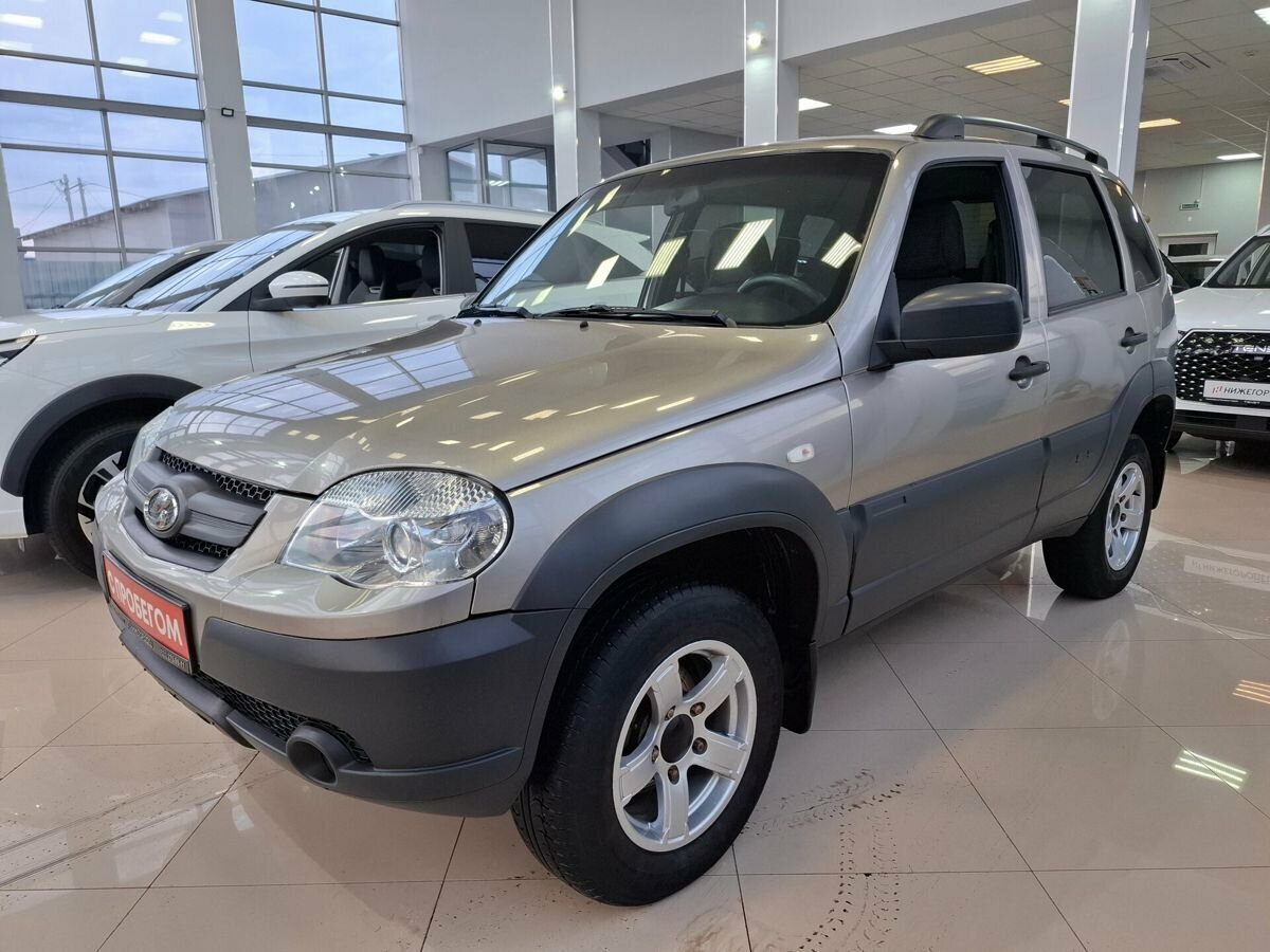 Lada (ВАЗ) Niva Travel I