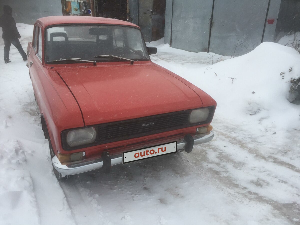 Москвич 2140 красный
