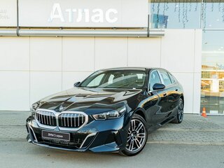 2024 BMW 5 серии 530i xDrive VIII (G60/G61/G68), чёрный, 8190000 рублей, вид 1