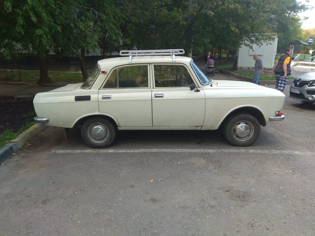 Москвич 2140 1976 года