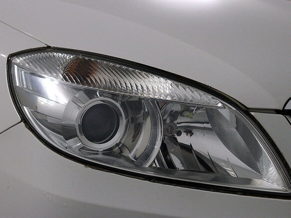 2012 Skoda Fabia II Рестайлинг, белый - вид 15