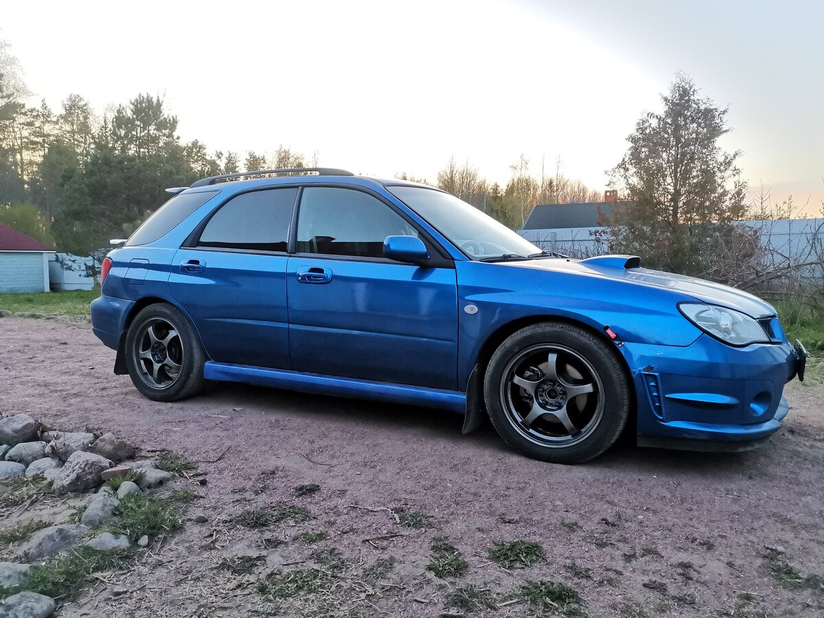 Купить б/у Subaru Impreza WRX II 2.0 MT (225 л.с.) 4WD