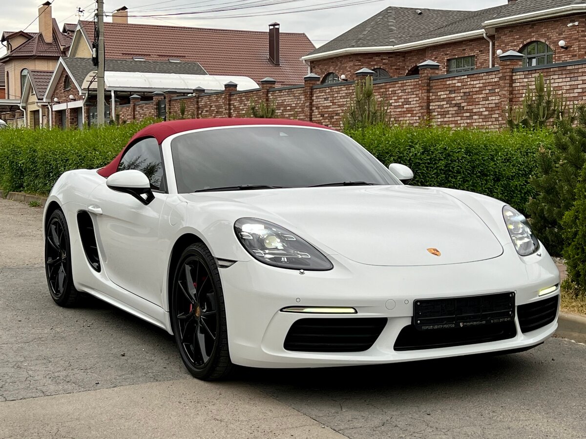 Купить б/у Porsche Boxster IV 718 (982) 2.0 AMT (300 л.с.) бензин робот ...