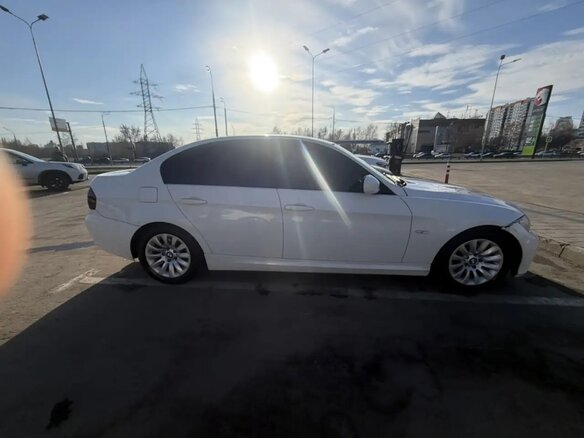 2009 BMW 3 серии 318i V (E90/E91/E92/E93) Рестайлинг, белый, 699999 рублей - вид 7
