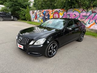 2011 Mercedes-Benz E-Класс 350 IV (W212, S212, C207), чёрный, 1650000 рублей, вид 1