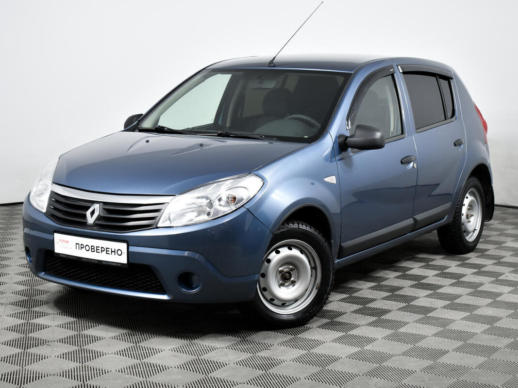 Купить б/у Renault Sandero I 1.4 MT (75 л.с.) бензин механика в Берёзовском: син