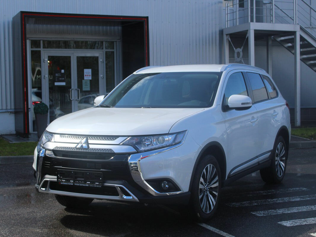 Купить новый Mitsubishi Outlander III Рестайлинг 3 2.0 CVT