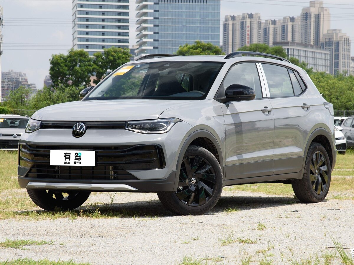 Volkswagen Tharu XR 300 TSI
